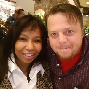 Meet your Posher, Liz